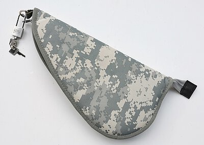 Kurzwaffenfutteral "digital camo" mit Schloss für Pistole und Revolver